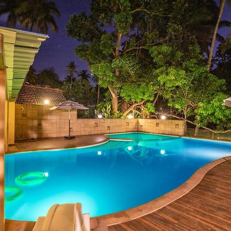 Coco Goa Hotel อาร์โปรา ภายนอก รูปภาพ