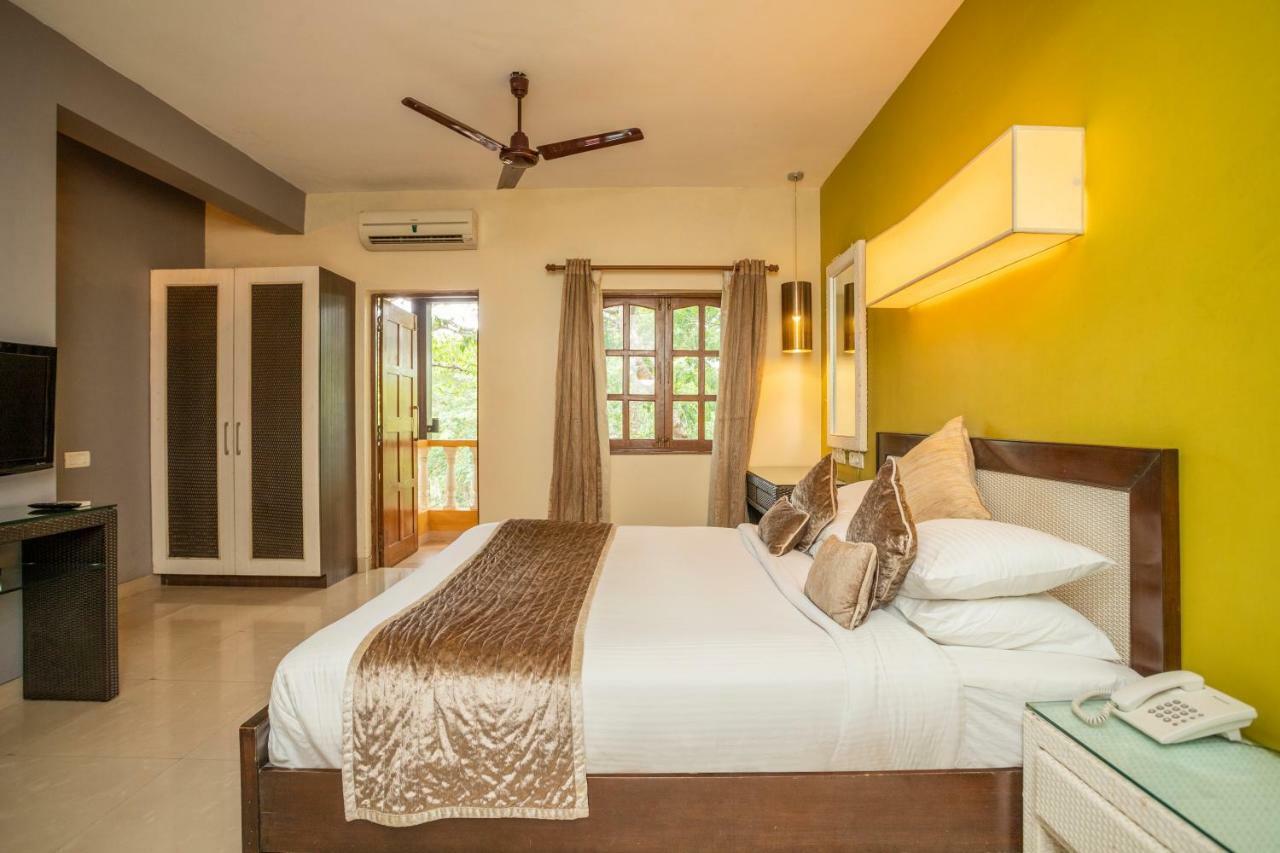 Coco Goa Hotel อาร์โปรา ภายนอก รูปภาพ