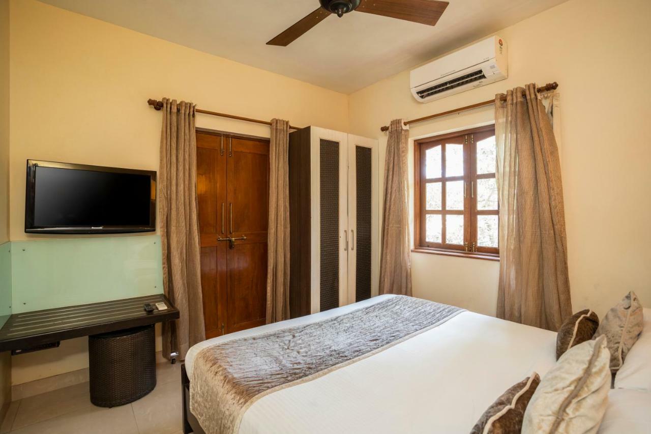 Coco Goa Hotel อาร์โปรา ภายนอก รูปภาพ