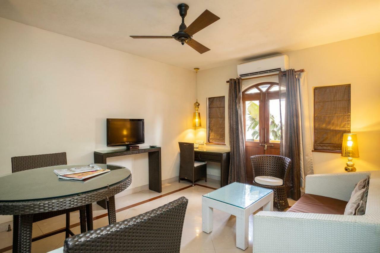 Coco Goa Hotel อาร์โปรา ภายนอก รูปภาพ