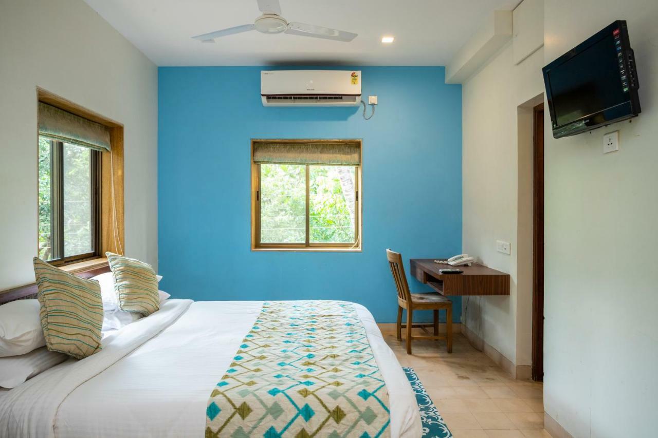 Coco Goa Hotel อาร์โปรา ภายนอก รูปภาพ