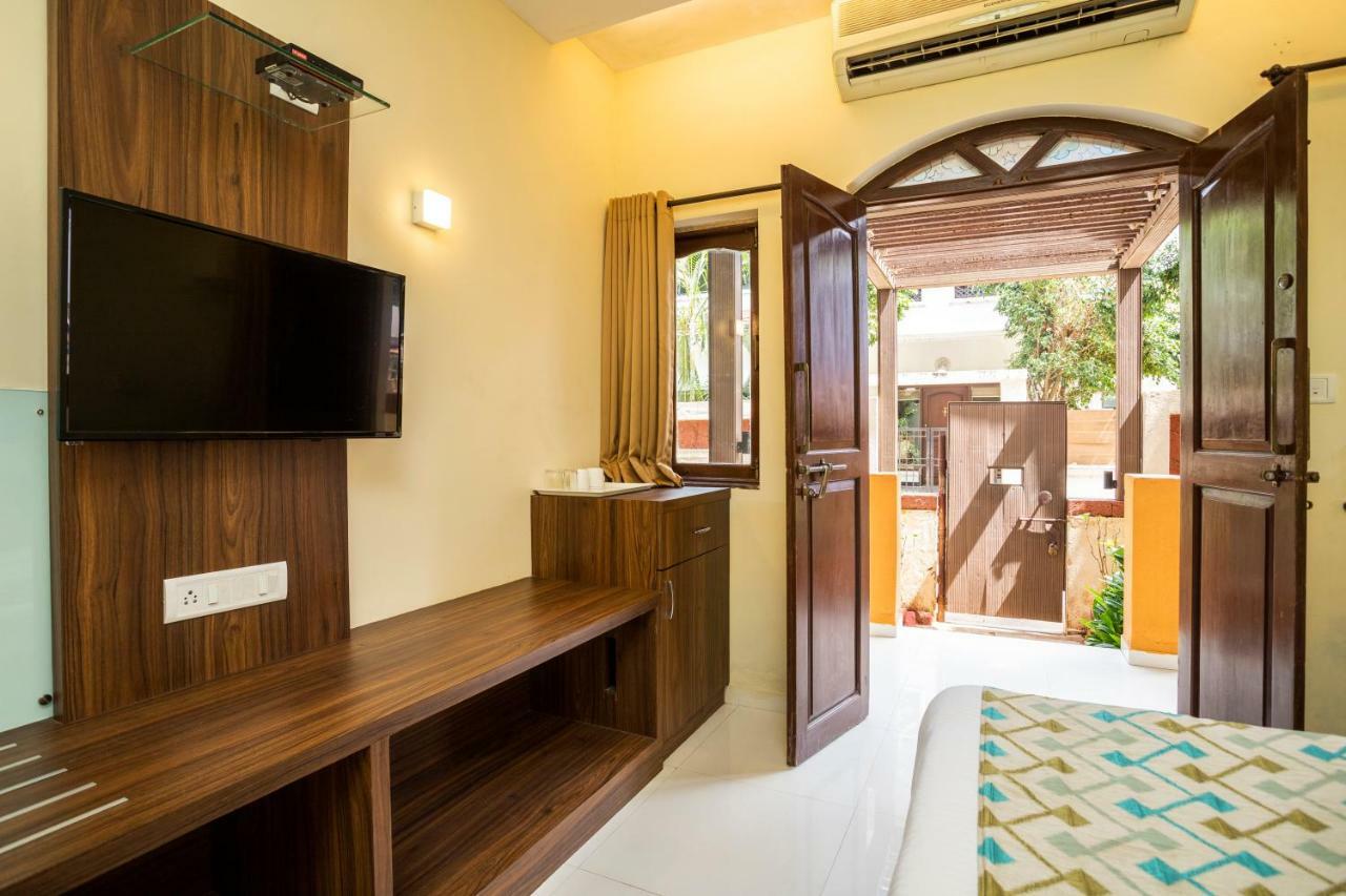 Coco Goa Hotel อาร์โปรา ภายนอก รูปภาพ